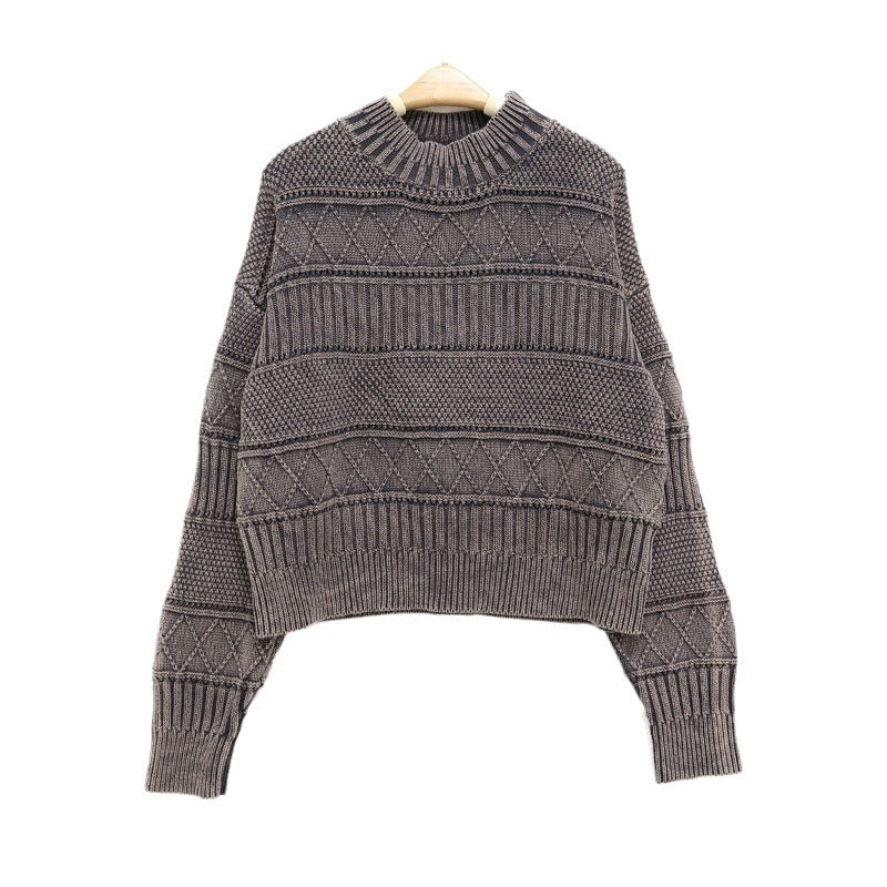 Round neck loose long sleeved sweater top