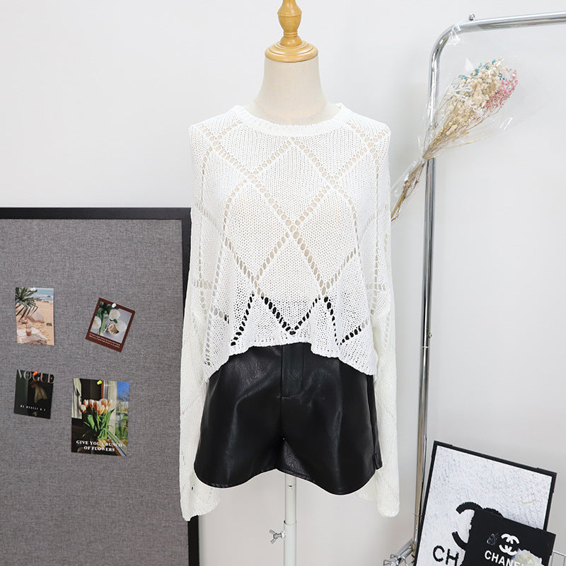 Hollow out loose fitting pullover long sleeved sweater