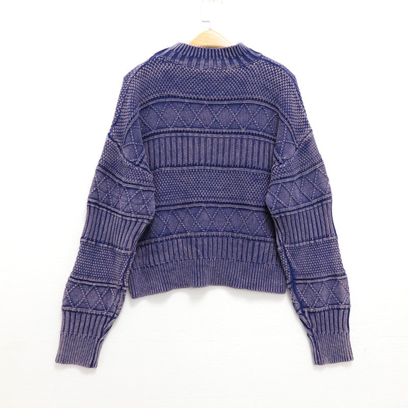 Round neck loose long sleeved sweater top
